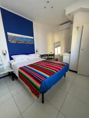  DaRoDa Guest House Napoli  Неаполь